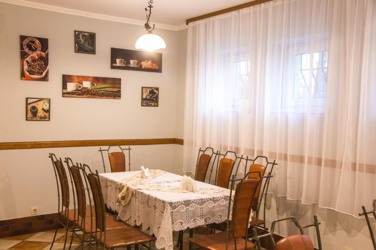 Ресторан в гостинице «Европа» в Трусковце