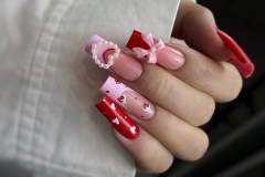 valentine-manicure