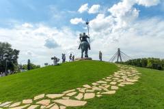 Парк «Муромець» у Києві – гарне місце для прогулянки