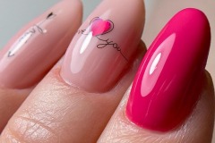 Трендовий дизайн нігтів з малюнками на День всіх закоханих