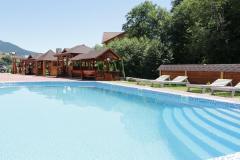 Отдых в отеле «Villa Leku» с бассейном