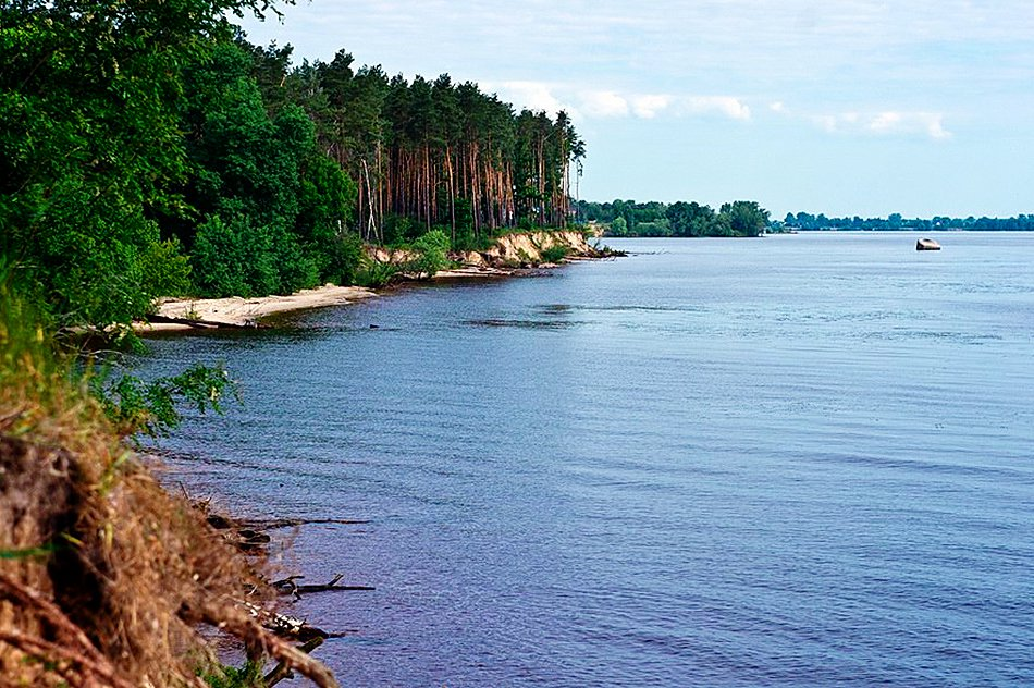 Напоминает экзотическую глубинку Канады