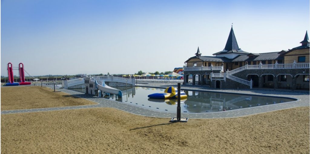 Аквапарк «Horus», Берегово