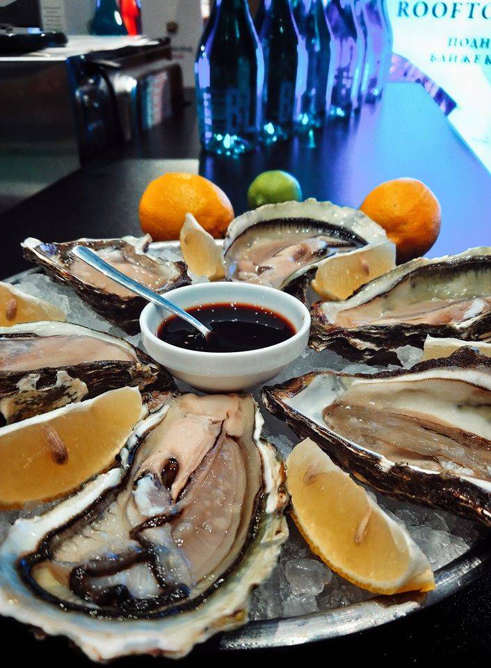 «Oysters Cava Bar»