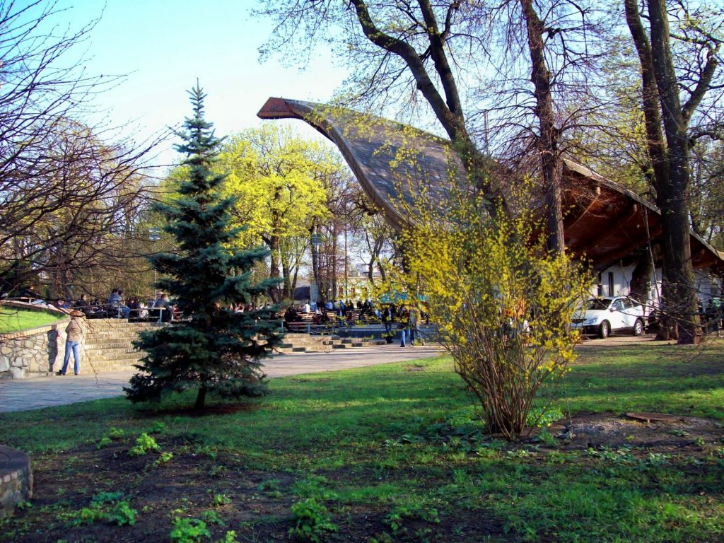 Мариинский парк