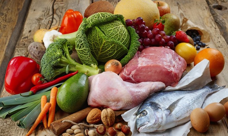 Суть диеты Дюкана в чередовании белкового рациона с белково-овощным
