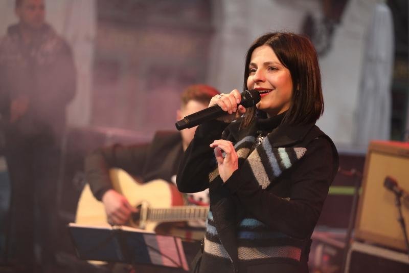 Оксана Муха виконує старовинні українські пісні, сучасну музику й полюбляє експериментувати 
