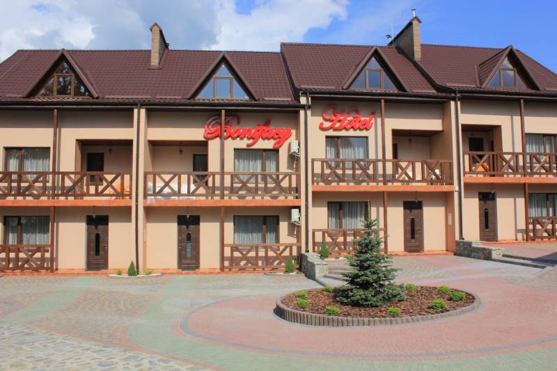 Отель «Бонифаций»