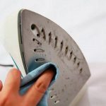 Как почистить утюг в домашних условиях