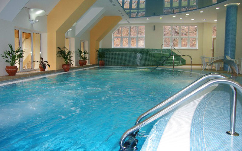 SPA комплекс отеля «Карпатские Зори» в Яремче