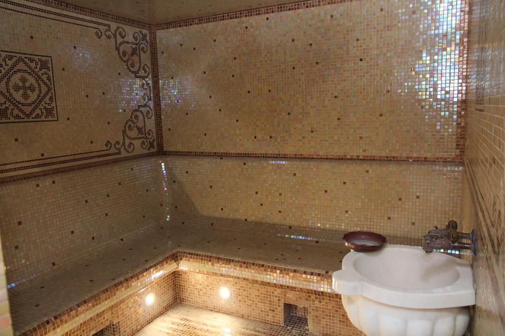 Хамам в отеле «Клеопатра», Каменец-Подольский