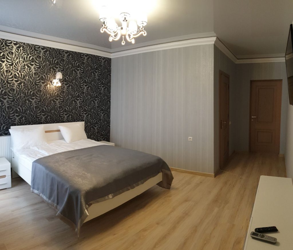 Номер в отеле Стас