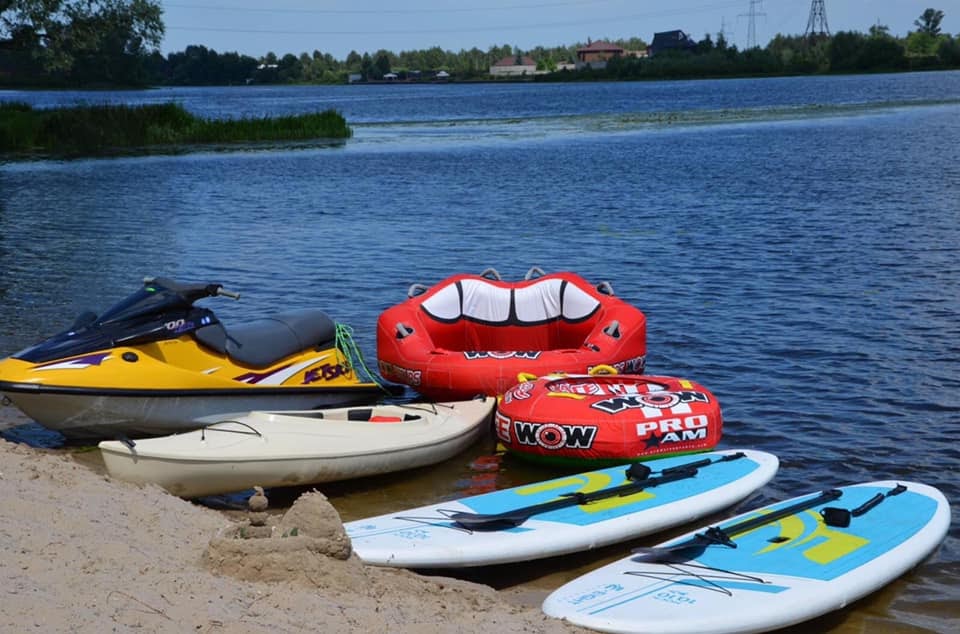 Водные аттракционы в «Sobi Club»