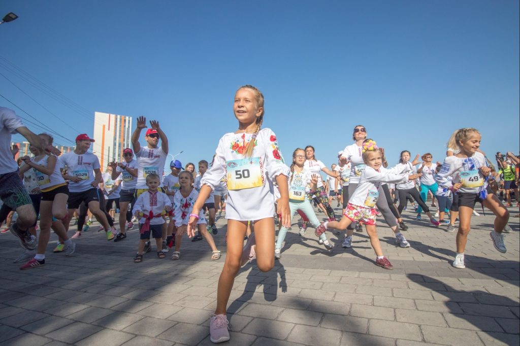 забег в вышиванках