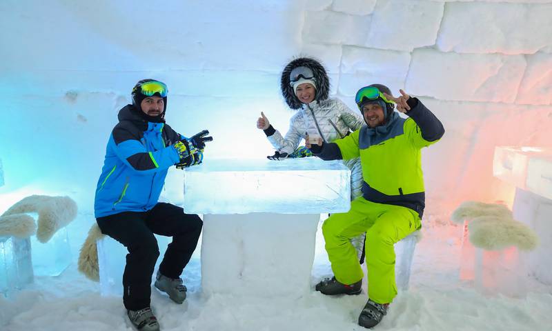 Ледяной бар «Ice Land» в Буковеле