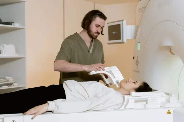 Що таке МРТ, скільки коштує і як підготуватися до процедури