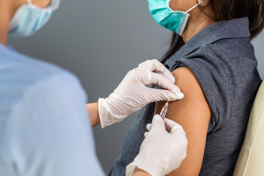 Вакцинація від ковід SARS-CoV-2 в Україні