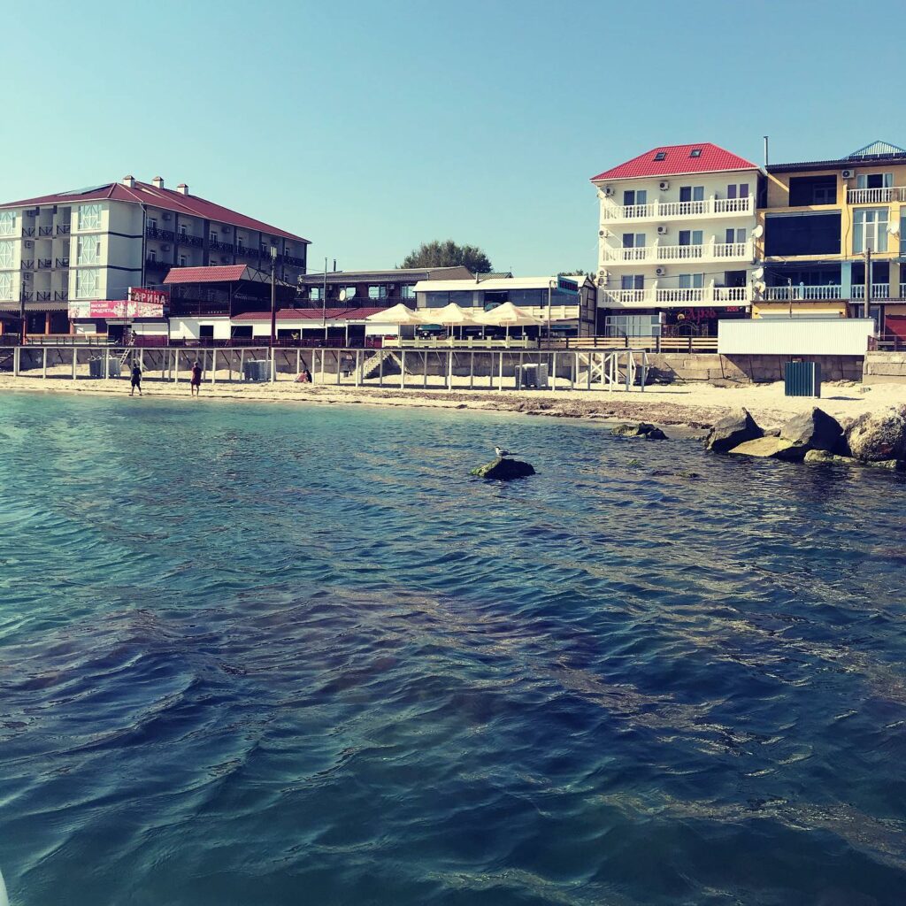 Чорне море, Залізний Порт