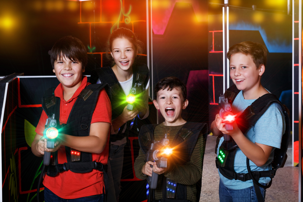 Похід в лазертаг компанією – чудовий подарунок для дітей