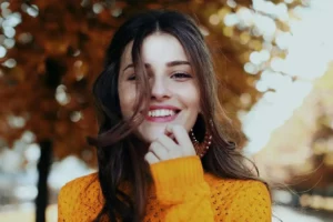 Як відбілити зуби в домашніх умовах: 8+ дієвих способів