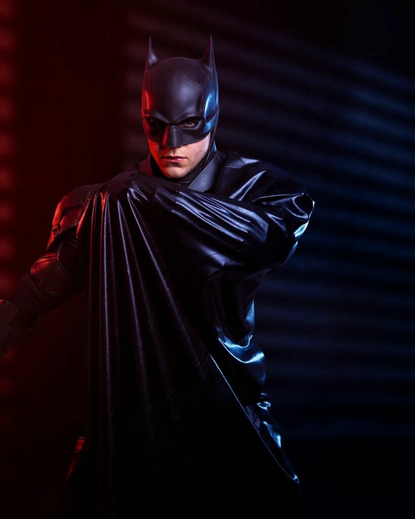 Плащ и маска – ключевые атрибуты образа Бэтмена
