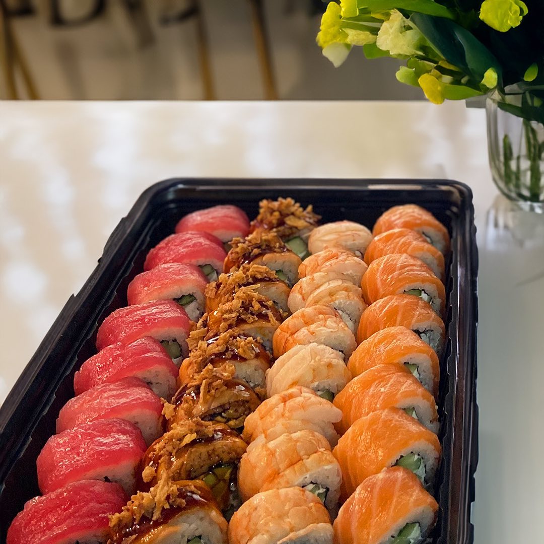 Замовити доставку суші у суші-барі «BuduSushi»