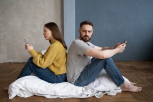 Ревность – почему возникает и как избавиться от этого чувства