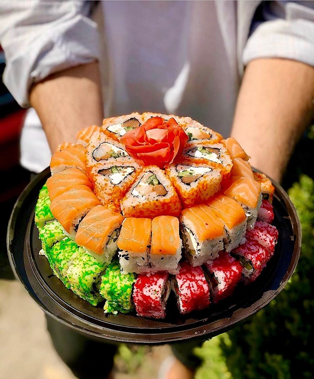 «Instafood» доставка суши