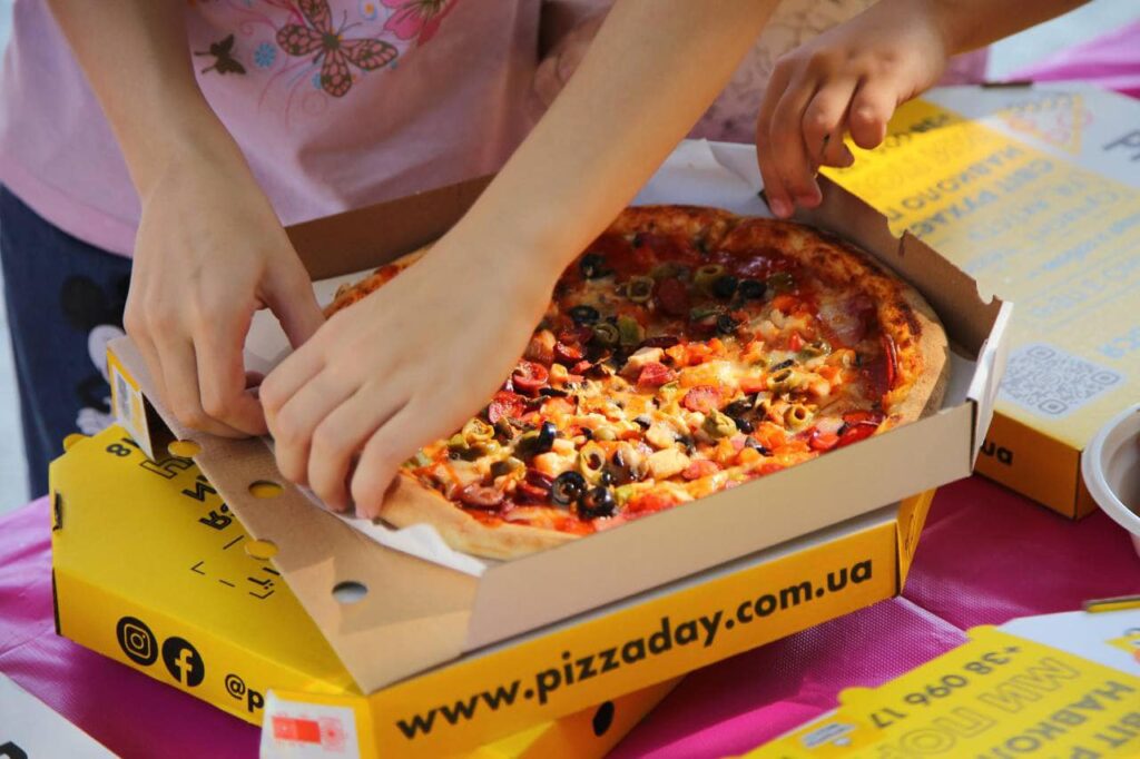 Доставка піци «Піца дей» у Дніпрі
