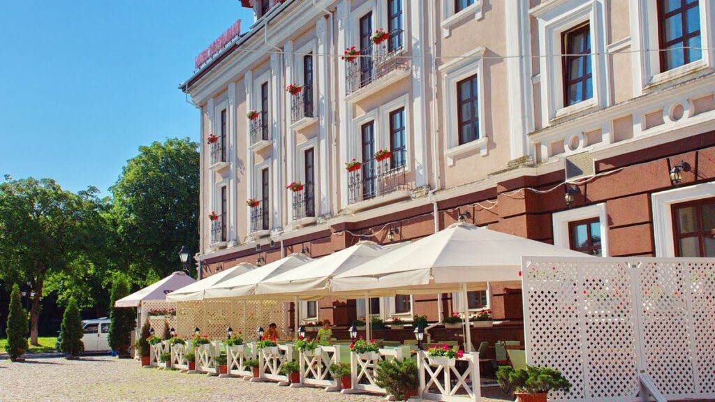 Отель «Оптима», где можно остановится в Каменец -Подольском
