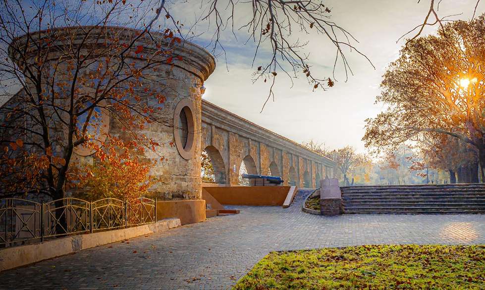 Карантинна стіна у парку Шевченка – видатні місця Одеси