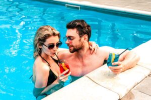 Отдых под Киевом с бассейном: 15+ идеальных комплексов на лето
