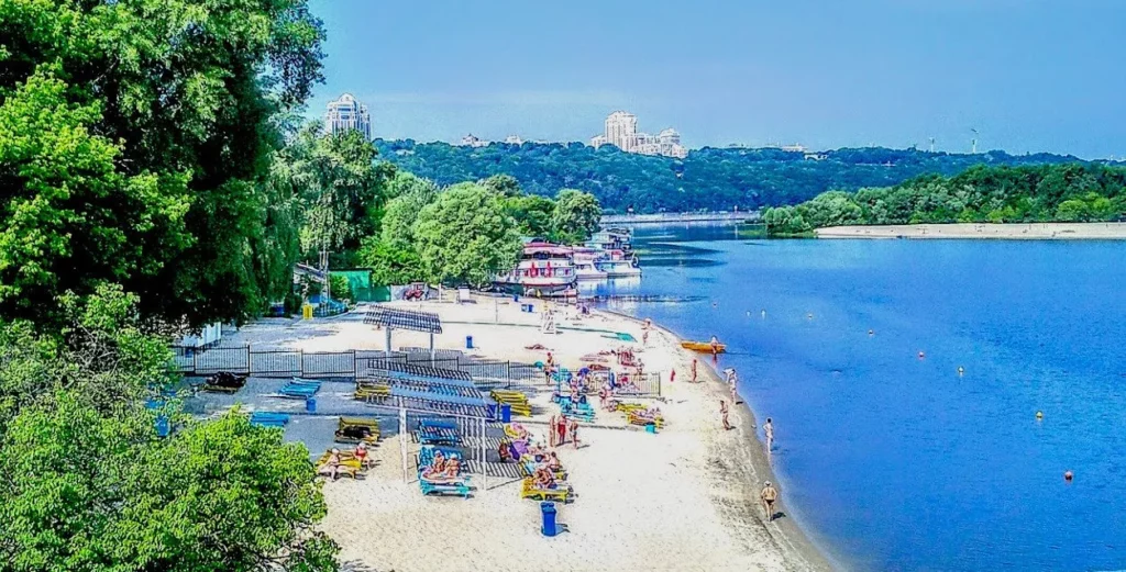 Детский пляж Киева