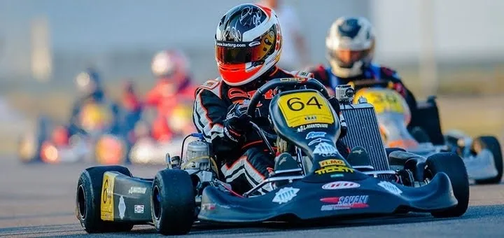 Сходить на картинг с ребенком в Днепре