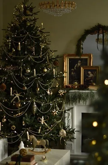 Винтажная викторианская елка