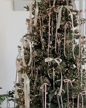 Нарядить елку как у Бекхэм на Новый 2026 год