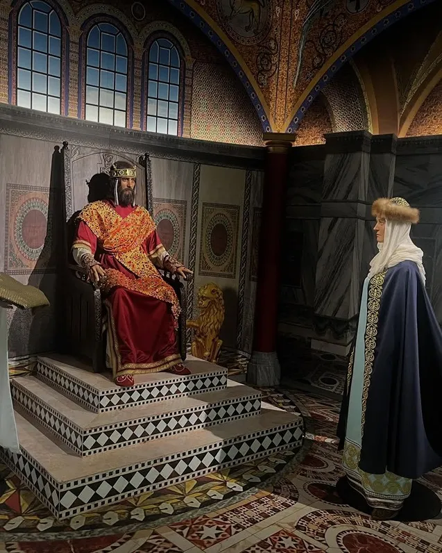 Подарувати татові на Новий рік похід у музей у Києві