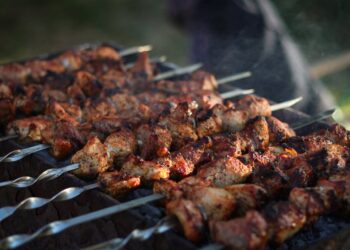 Де посмажити шашлики у Львові